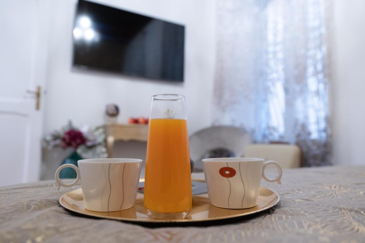 Pantheon Chic Apartment Roma Ngoại thất bức ảnh